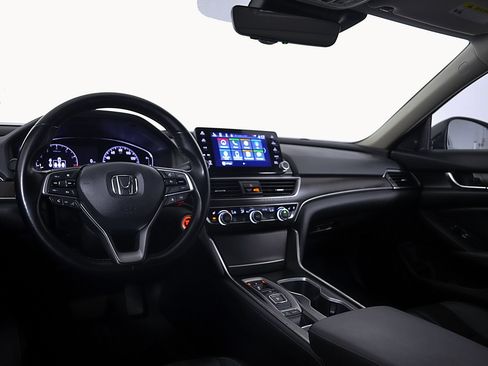 Used 2021 Honda Accord Touring image 22