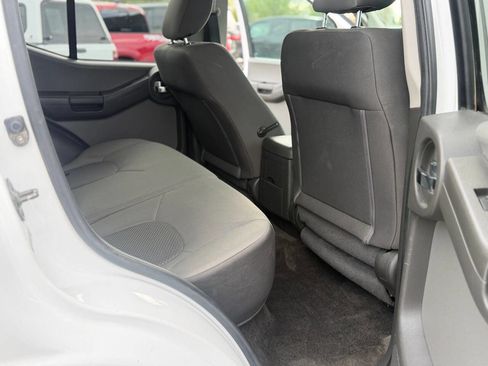 Used 2010 Nissan Xterra S image 5