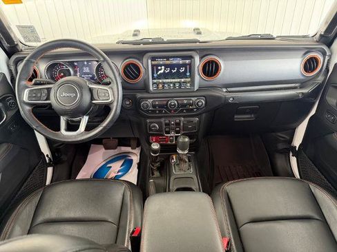 Used 2022 Jeep Gladiator Mojave w/ Trailer Tow Package AWD/4WD image 3