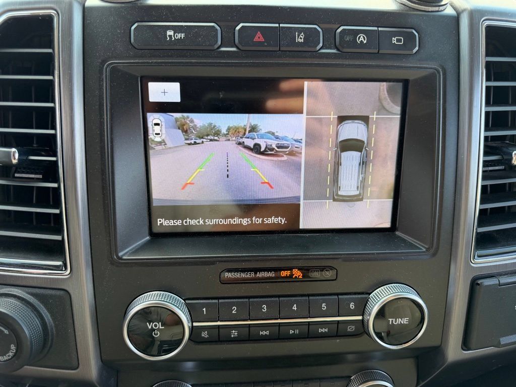 Used 2021 Ford Expedition Platinum RWD image 32