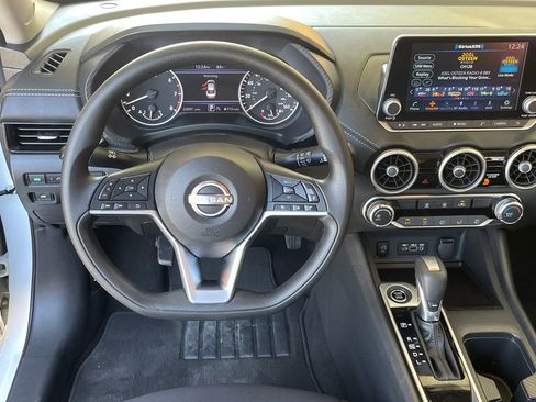 Used 2025 Nissan Sentra SV image 26
