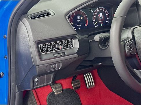 Used 2025 Honda Civic Type R image 10