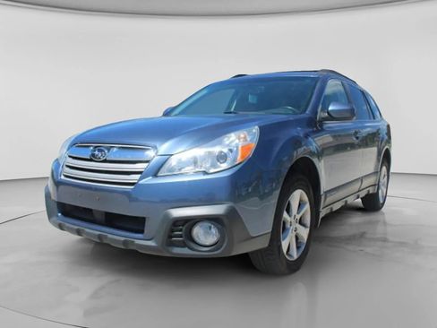 Used 2013 Subaru Outback 2.5i Premium w/ Popular Pkg 1B AWD/4WD image 3