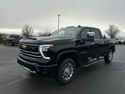 New 2026 Chevrolet Silverado 2500 LTZ w/ Z71 Chrome Sport Edition image 3