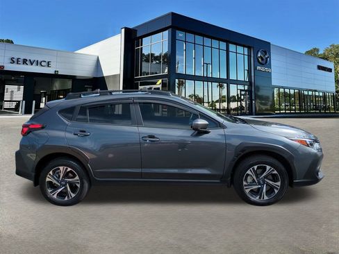 Used 2025 Subaru Crosstrek 2.0i Premium w/ Popular Package #4 image 3