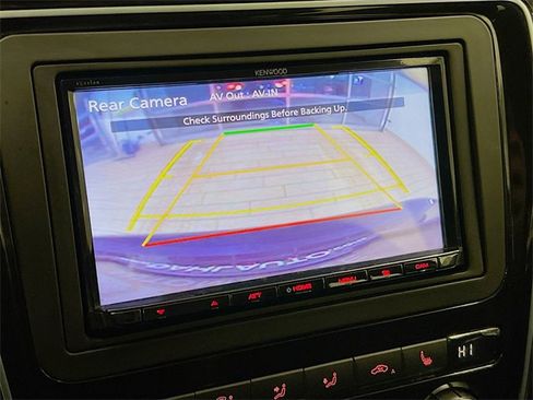 Used 2014 Volkswagen Passat 3.6 SEL Premium image 11