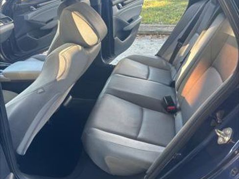 Used 2019 Honda Accord LX image 12