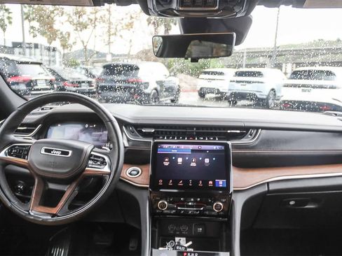 Used 2021 Jeep Grand Cherokee L Summit w/ Advanced Protech Group IV image 12