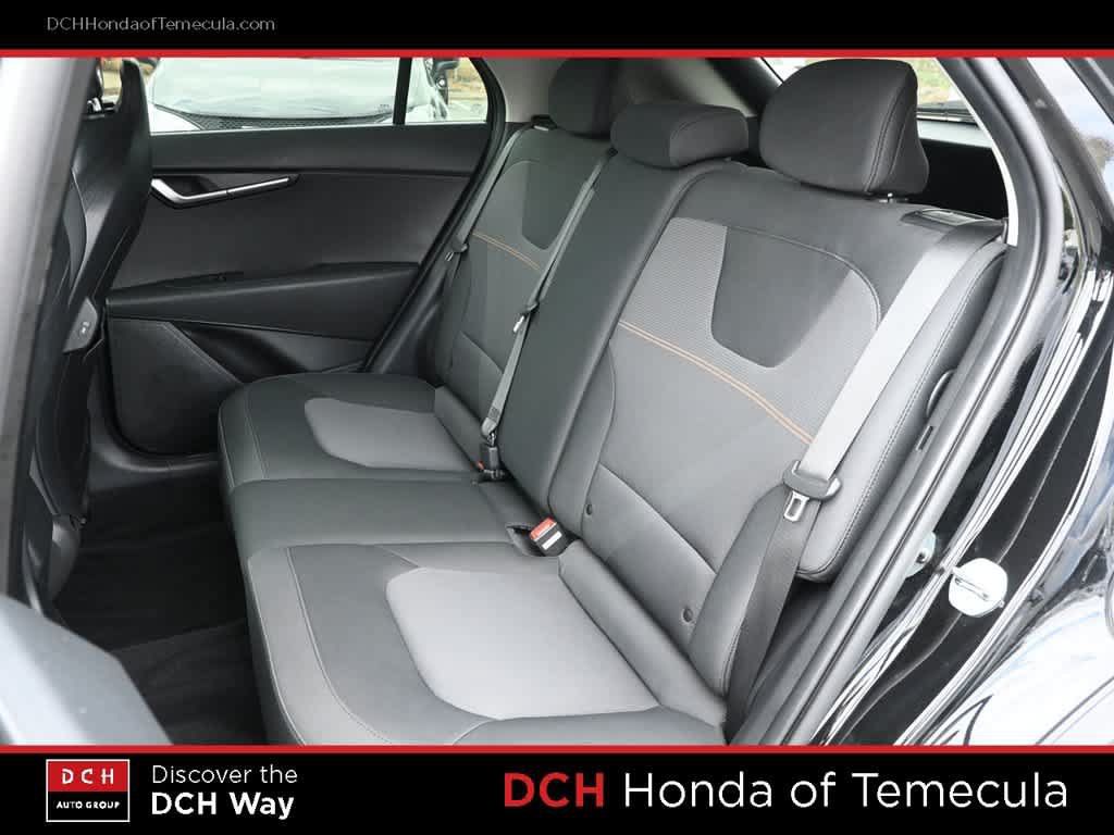 Used 2024 Kia Niro LX FWD image 19