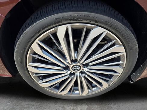Used 2023 Nissan Altima 2.5 SL AWD/4WD image 11