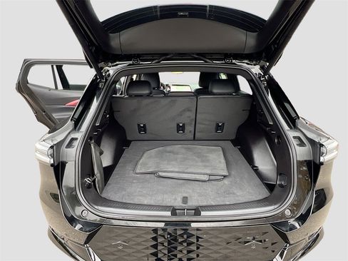 Used 2025 Chevrolet Equinox EV RS w/ Convenience Package II image 24