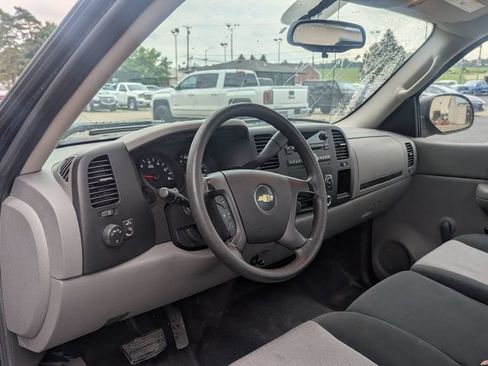 Used 2009 Chevrolet Silverado 1500 W/T RWD image 5