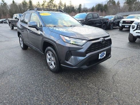 Used 2024 Toyota RAV4 XLE w/ Convenience Package image 7