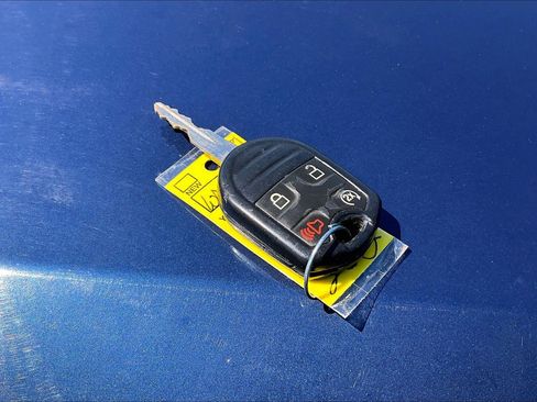 Used 2012 Ford F150 Lariat w/ Lariat Chrome Pkg image 34