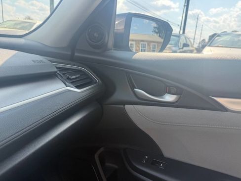 Used 2016 Honda Civic EX image 22