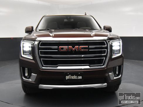 Used 2022 GMC Yukon SLT w/ SLT Premium Package AWD/4WD image 51