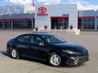 Used 2025 Toyota Camry LE video 1