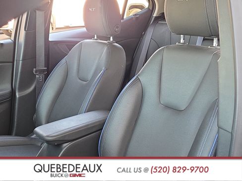 Used 2026 Buick Encore GX Sport Touring w/ Advanced Technology Package AWD/4WD image 10