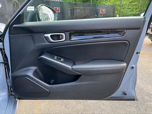 Used 2023 Honda Civic Touring image 20