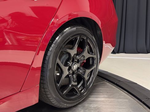 Used 2022 Alfa Romeo Giulia Ti image 74