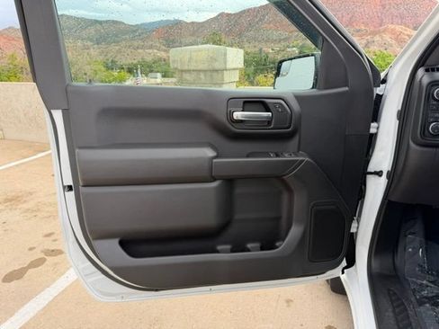 Used 2025 Chevrolet Silverado 1500 W/T w/ WT Value Package AWD/4WD image 12