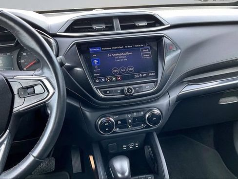Used 2021 Chevrolet TrailBlazer ACTIV w/ Convenience Package AWD/4WD image 9