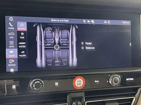 Certified 2026 Porsche Macan AWD/4WD image 31