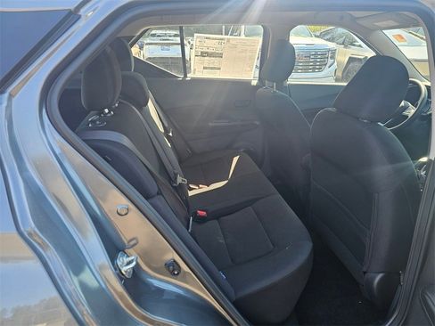 New 2025 Nissan Kicks Play S image 25