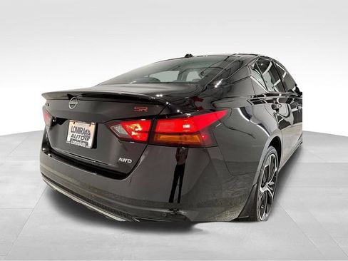 Used 2024 Nissan Altima 2.5 SR AWD/4WD image 29