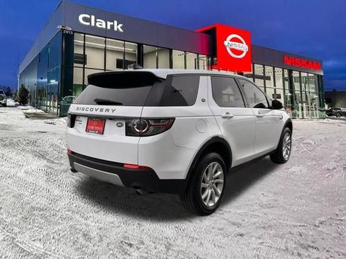 Used 2018 Land Rover Discovery Sport HSE image 7
