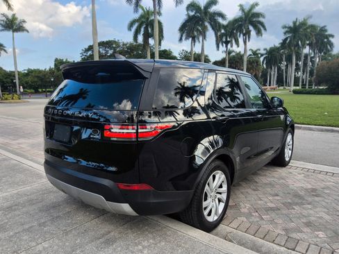 Used 2017 Land Rover Discovery HSE image 7