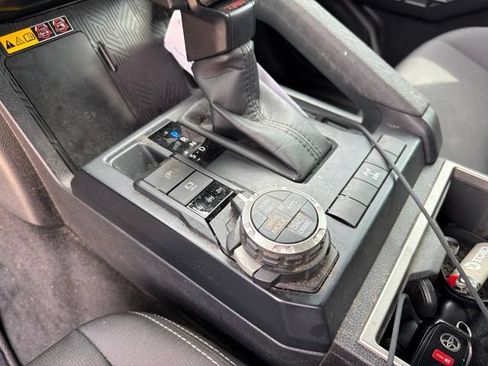 Used 2025 Toyota Tacoma TRD Off-Road w/ TRD Off Road Upgrade Package AWD/4WD image 20
