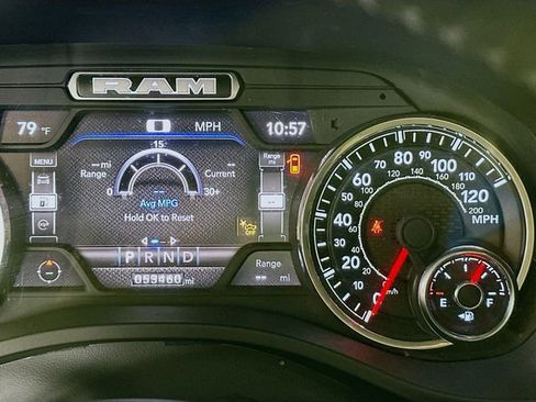Used 2024 RAM 1500 Laramie image 14