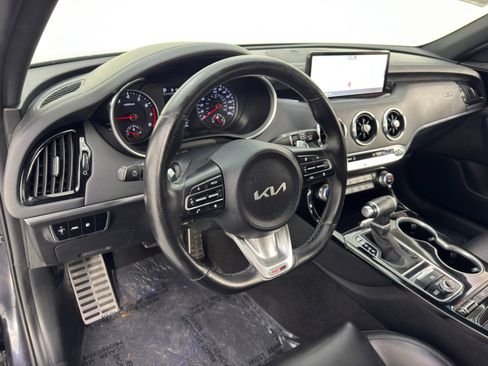 Used 2022 Kia Stinger GT-Line image 12