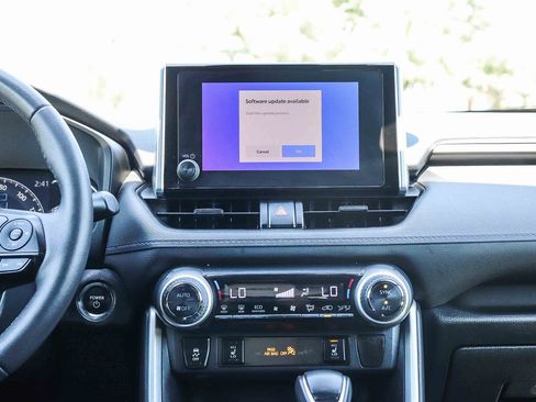 Certified 2023 Toyota RAV4 SE w/ Convenience Package AWD/4WD image 16