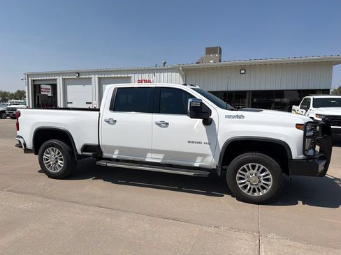 Used 2023 Chevrolet Silverado 3500 High Country w/ Safety Package II AWD/4WD image 6