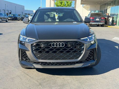 New 2026 Audi RS Q8 performance image 4