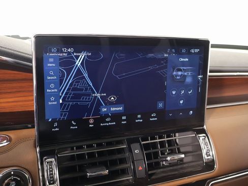 Certified 2023 Lincoln Navigator L Reserve image 7