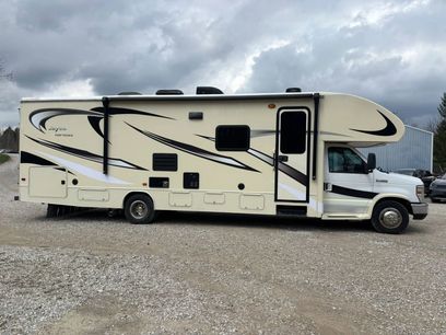 Used 2016 Ford E-450 and Econoline 450 Super Duty w/ Motorhome Prep Package