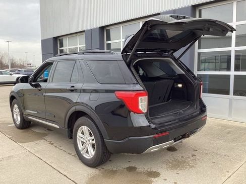 Used 2022 Ford Explorer XLT w/ Equipment Group 202A image 13