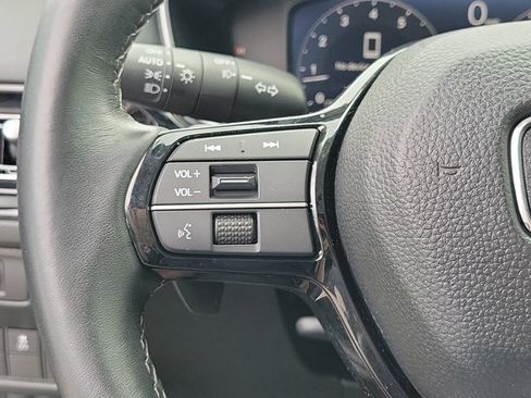 Used 2024 Honda Civic Touring image 31