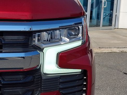 Used 2023 Chevrolet Silverado 1500 LT w/ LPO, Dark Essentials Package AWD/4WD image 9