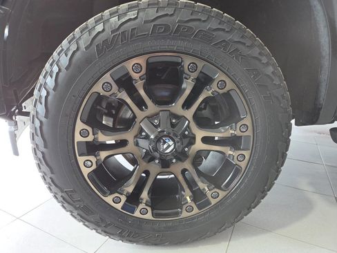 Used 2017 Ford F150 XLT w/ Equipment Group 302A Luxury image 17