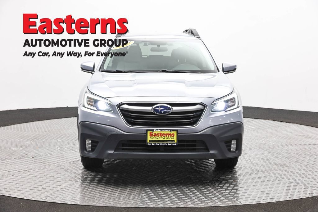 Used 2022 Subaru Outback Premium AWD/4WD image 4