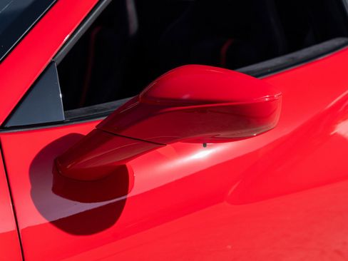 Used 2019 Ferrari 488 Pista Spider image 21