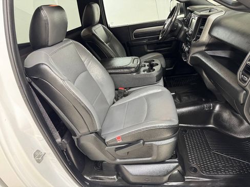 Used 2022 RAM 2500 Tradesman RWD image 27