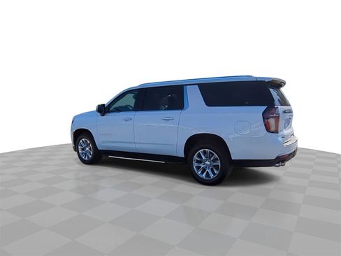 Certified 2023 Chevrolet Suburban Premier image 6