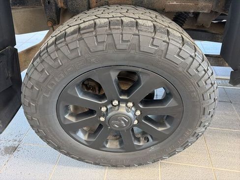 Used 2019 RAM 2500 Laramie image 6