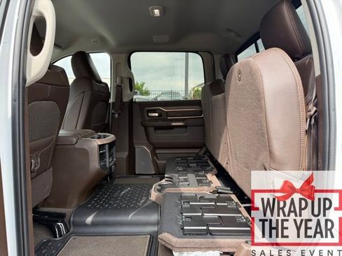 Used 2025 RAM 3500 Longhorn image 44