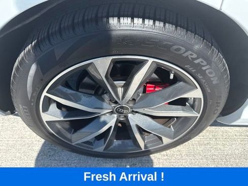 Used 2023 Audi SQ7 Premium Plus w/ Executive Package AWD/4WD image 21